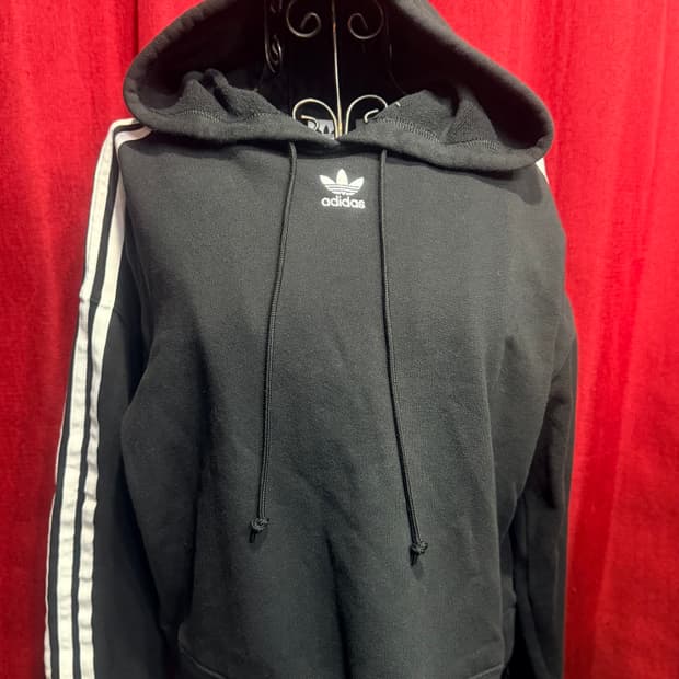 아디다스 크롭 후드티 M