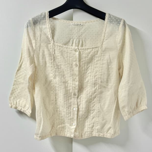 도트 레이스 블라우스