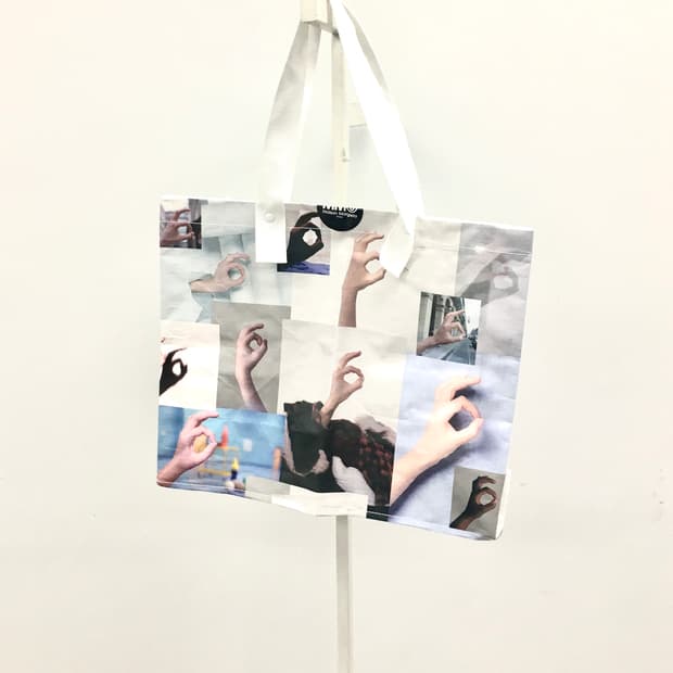 MM6 핸드 프린트 토트백