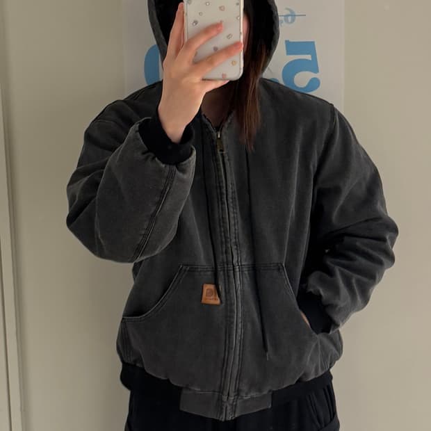 칼하트 j-130 mos M사이즈