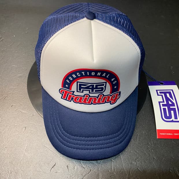 F45 vintage trucker cap (새상품)