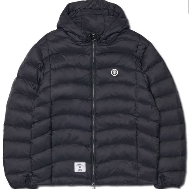 노매뉴얼 X 에이프 문페이스 라이트 덕 다운 블랙