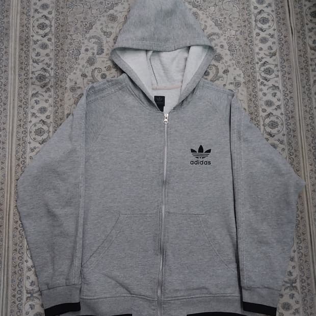 아디다스 후드집업 회색 (끈 분실)
