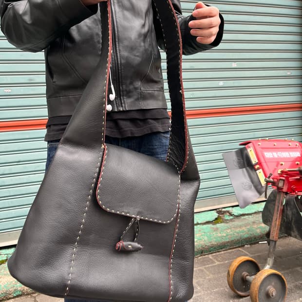 Vintage 리얼레더 숄더백