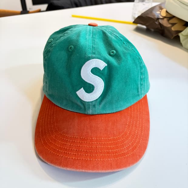 슈프림 S로고 캡