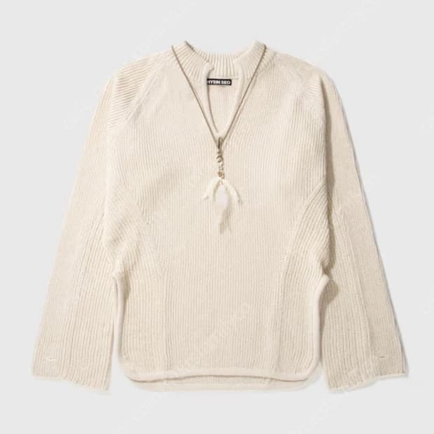 [구해요🙌] 혜인서 Oversized knit ivory 1/2
