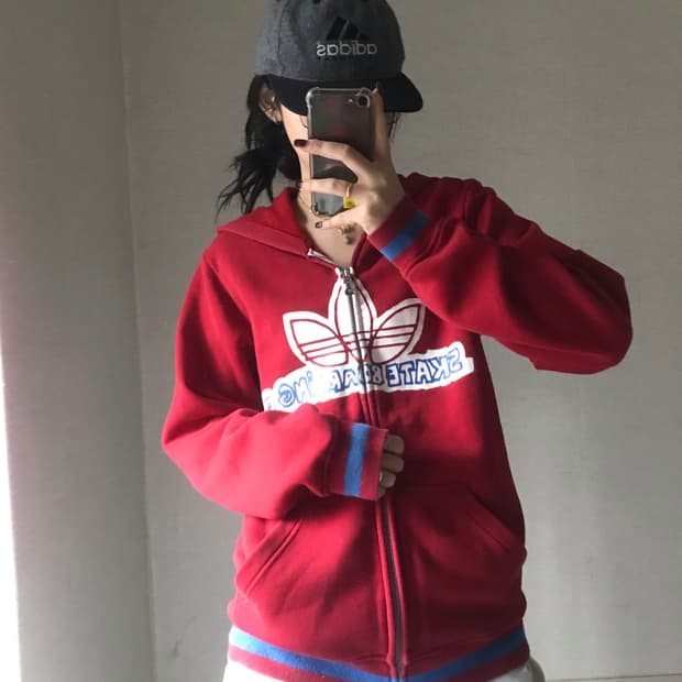아디다스 레드 스케이트보딩 후드집업