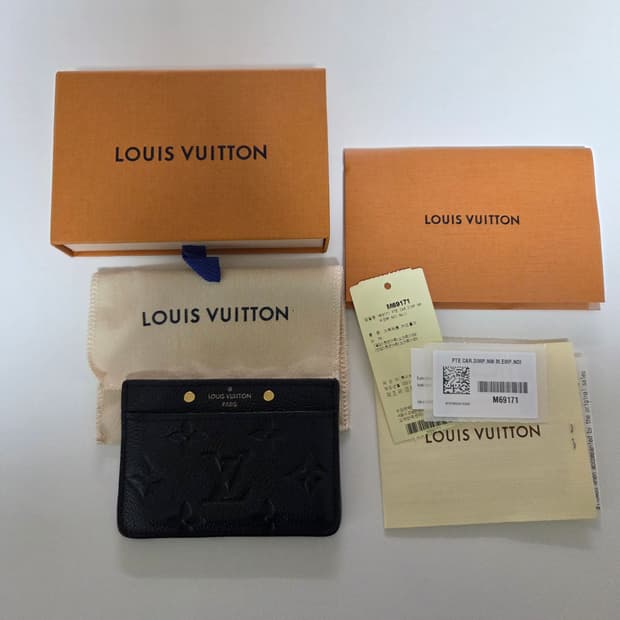 정품 풀박스 루이비통 앙프렝뜨 카드지갑 블랙