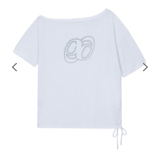 애즈온 Kiki boxy shirring tee 오프숄더 반팔
