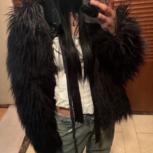 Raven furjacket GYDA