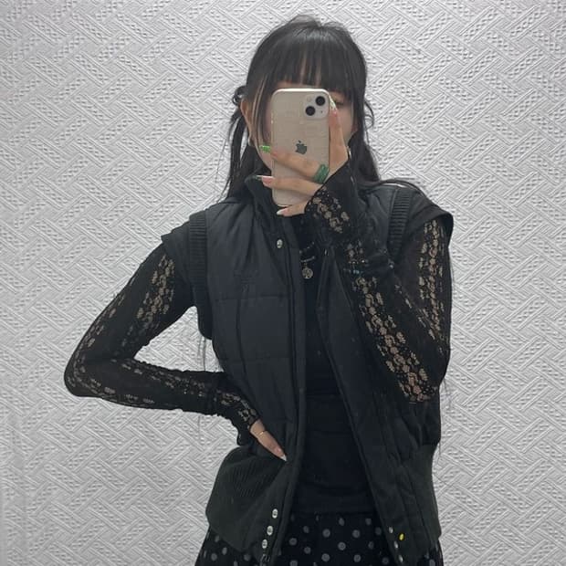 아디다스 유로파 모던 캐주얼 시크 경량 패딩 조끼 95 C09079