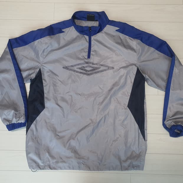 엄브로 아노락  바람막이 자켓  105