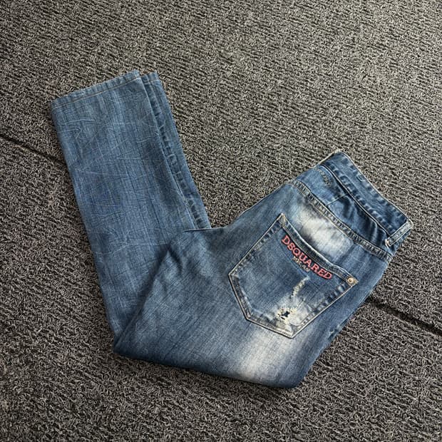 디스퀘어드2 자수로고 데미지 워싱 크롭 데님 팬츠 2665