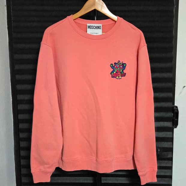 [모스키노 꾸뛰르] 로봇 그래픽 맨투맨 | 00142