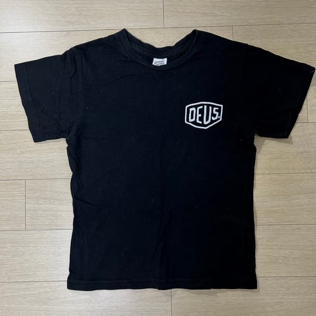 데우스엑스마키나 키즈 반팔티 9