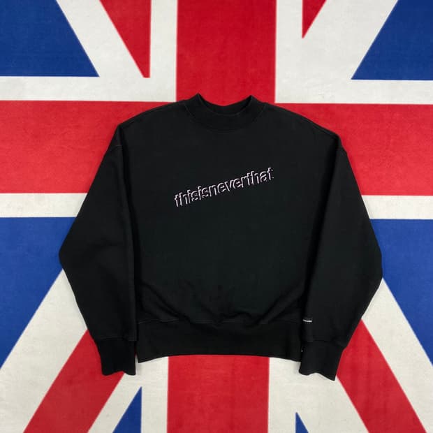 디스이즈네버댓 맨투맨 S 