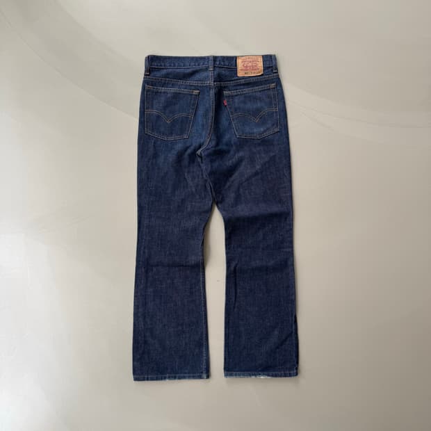00 Levi’s 517