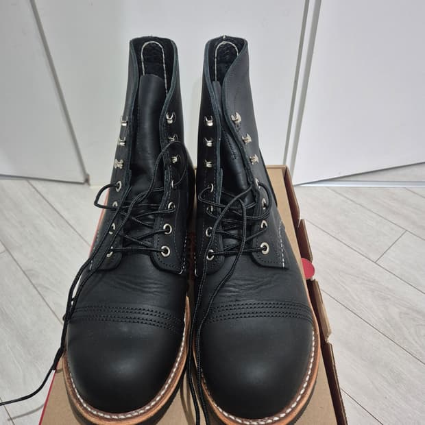 레드윙 아이언레인저 8084 275D 새제품