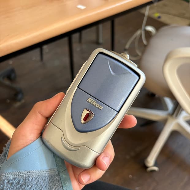 니콘 쿨픽스 e2500 디지털카메라 (황조지 카메라)