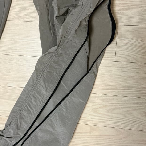 Out of all 바지 l새상품