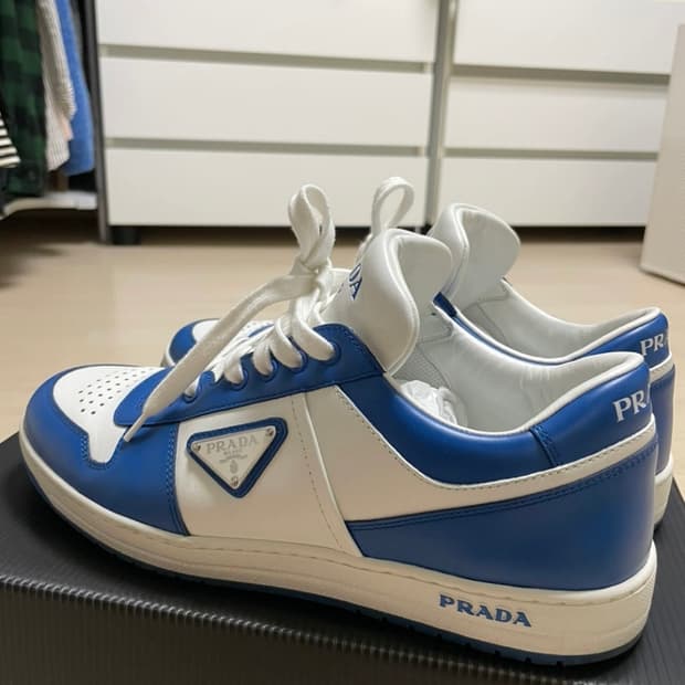 PRADA 프라다 스니커즈