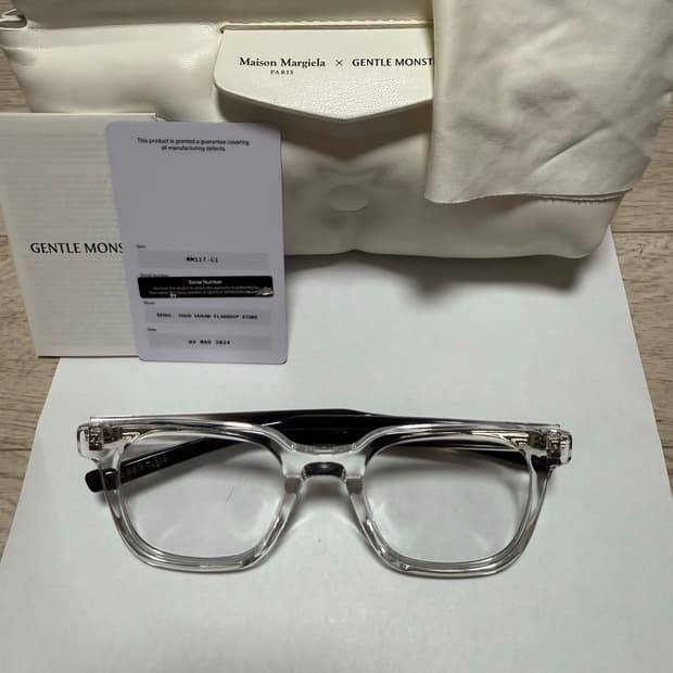 젠틀몬스터x메종마르지엘라 MM117 C1 팝니다.
