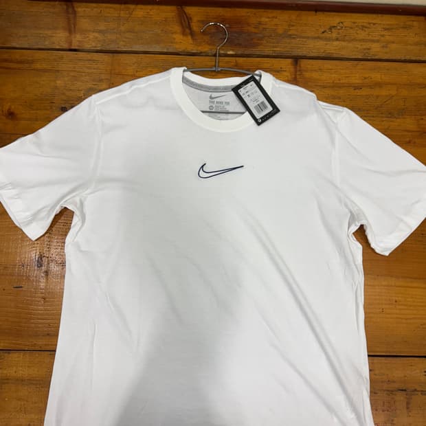 나이키 에어맥스 반팔 티셔츠 사이즈 XL 새상품