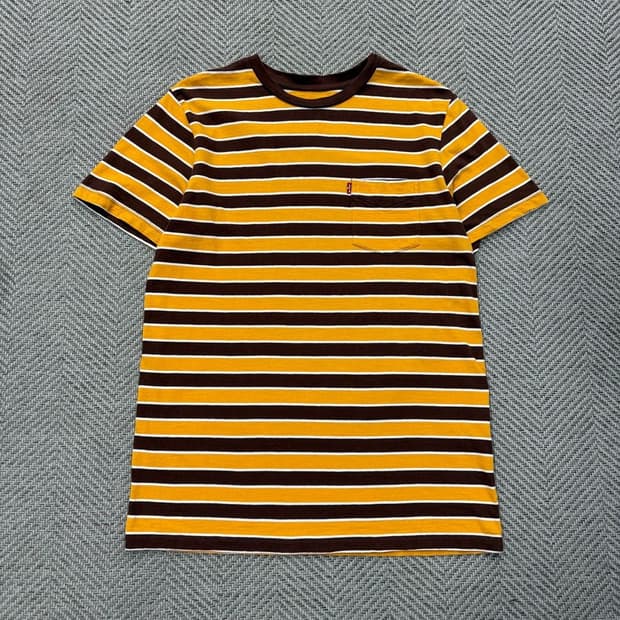 리바이스 단가라 티셔츠 v3005