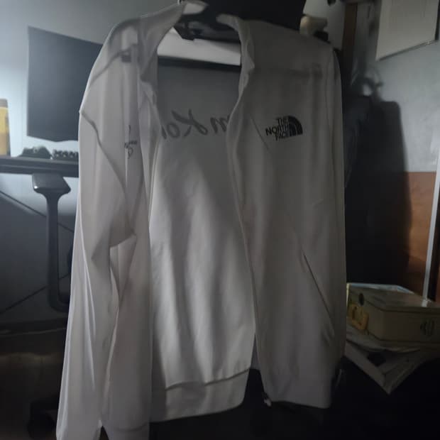 노스페이스 팀코리아 한정판 바람막이(L)