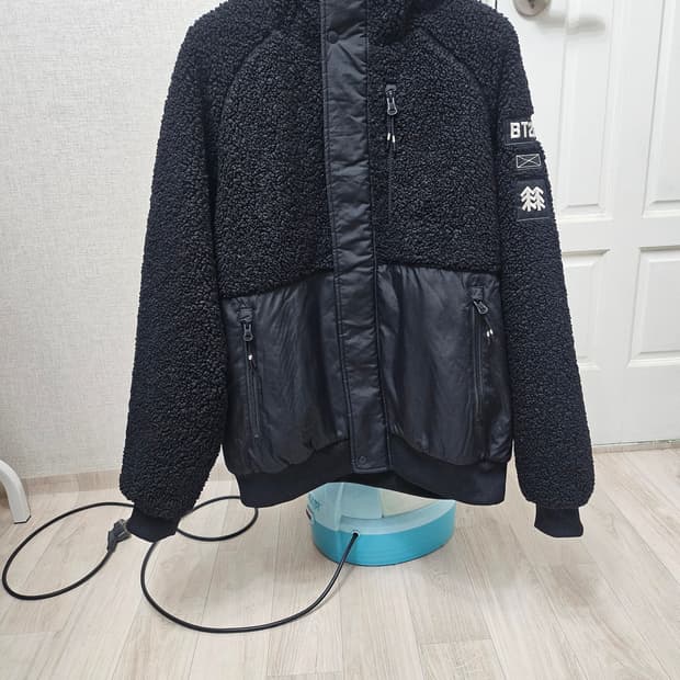 (90~95)S☆초대장급☆코오롱스포츠 BT21 [블랙] 쉐르파 후리스점퍼