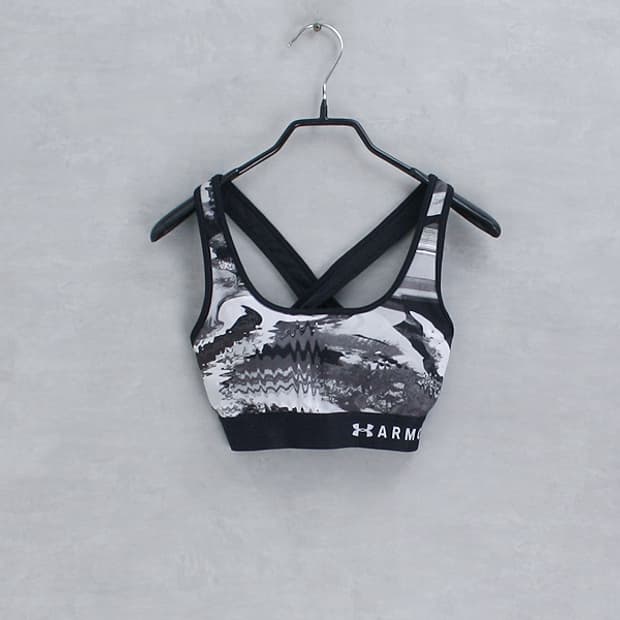 UNDER ARMOUR _ sport bra top