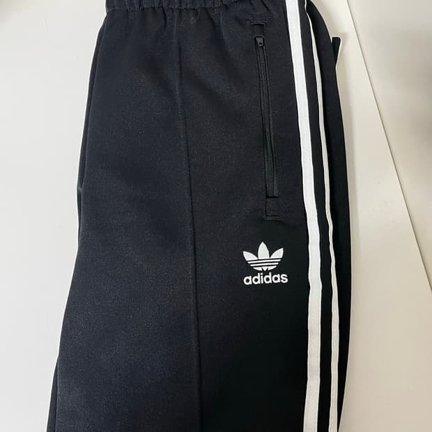 아디다스 모던 유로파 트랙팬츠 M