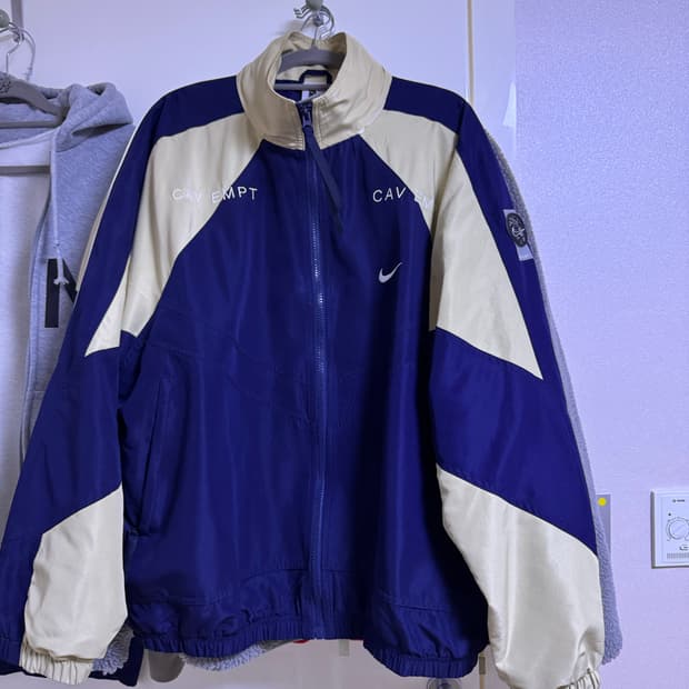 나이키 cav empt 바람막이 M
