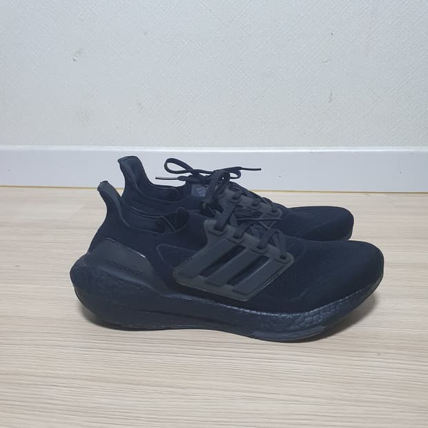 아디다스 울트라부스트 운동화 280