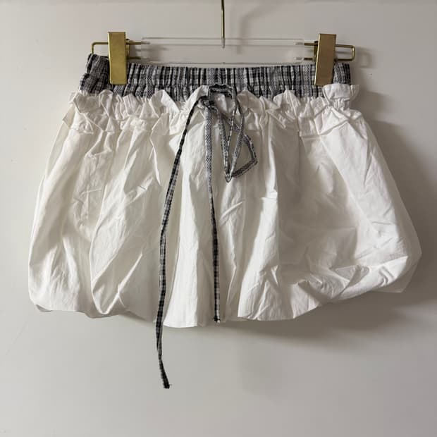 새상품 여자 체크 펌킨 스커트 (화이트)