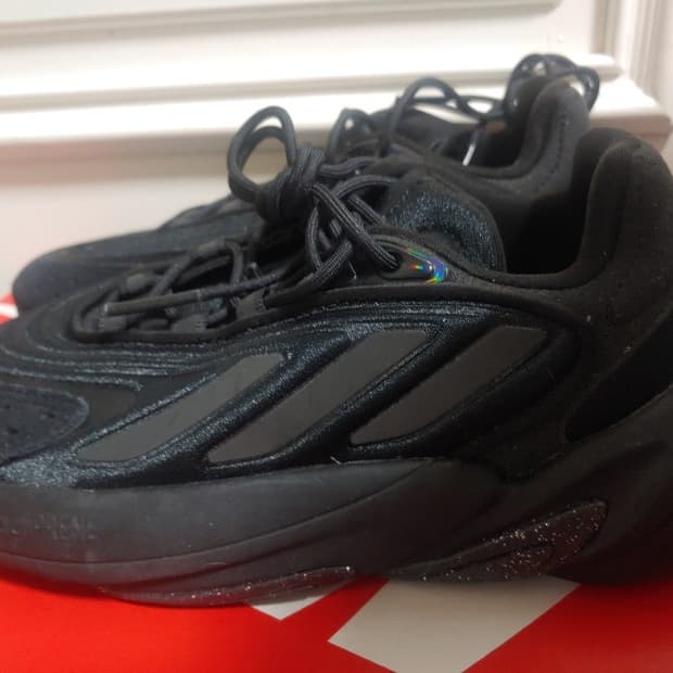 새상품 아디다스 오젤라 220 225사이즈