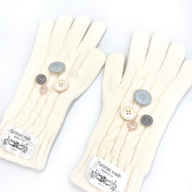Soft Button Gloves