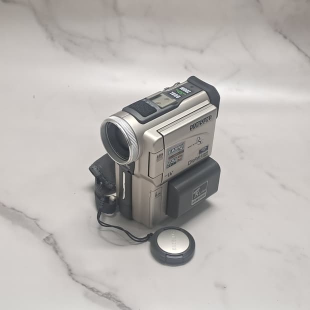 삼성 Mini DV 핸디캠 VM-B97HS 빈티지 캠코더