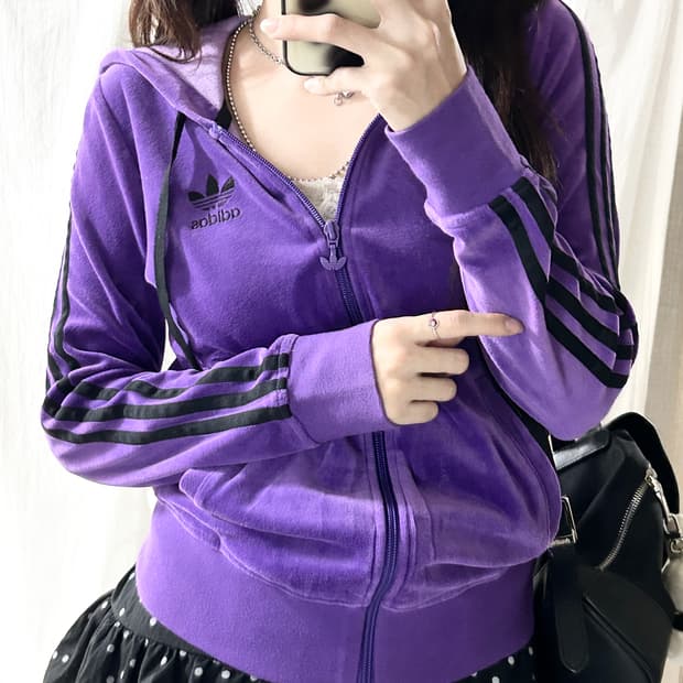 아디다스 자수로고 퍼플 삼선 벨벳 후드집업
