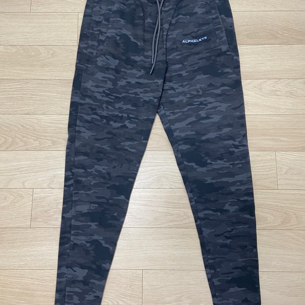 Alphalete 에센셜 조거 S