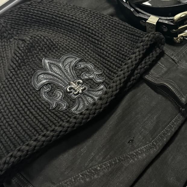 크롬하츠 플레어 참 코튼 비니