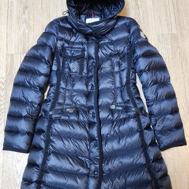 [정품]몽클레어 헤르민 패딩 네이비/블랙 1 (여성용) 새상품급 한정판