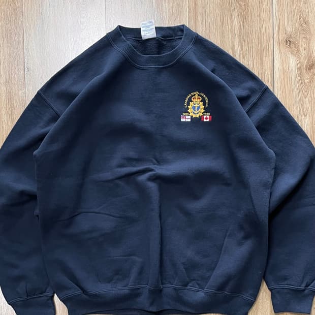 택포) 캐나다 100주년 (해군 창설) 기념 길단 빈티지 스웻셔츠 맨투맨