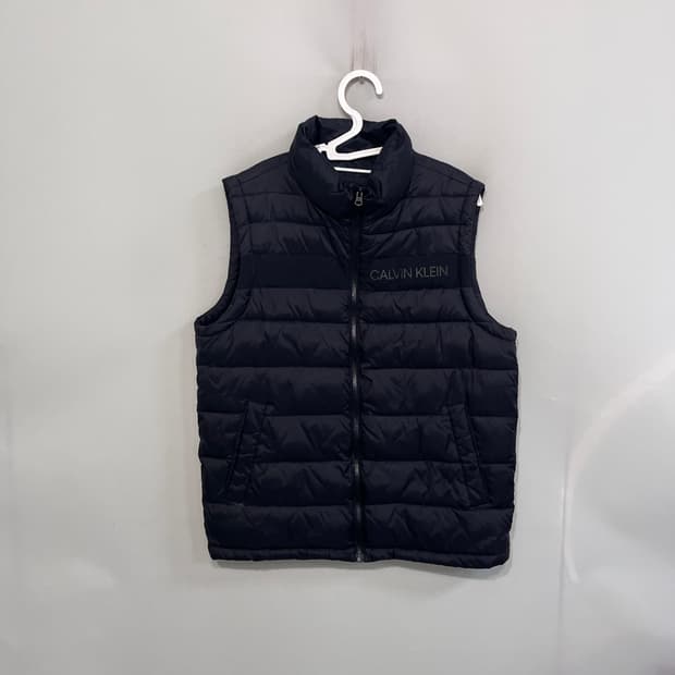 켈빈클라인 남성 패딩조끼 100
