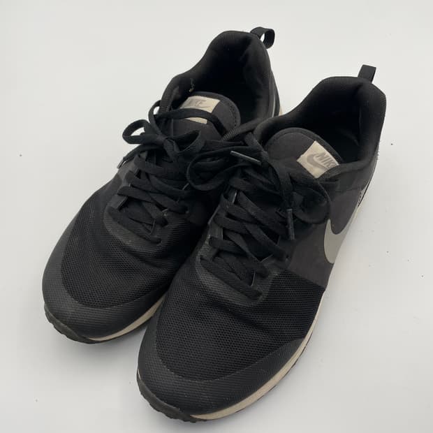 나이키 블랙 남성 스니커즈 255