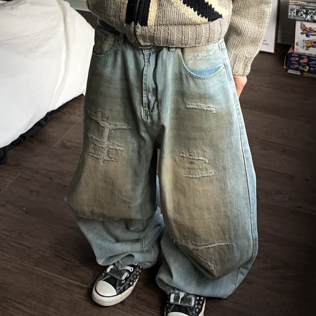 Decency Concept 빈티지 워싱 스크래치 와이드 진