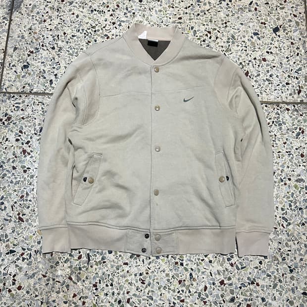 나이키 (NIKE)스우시 바시티 자켓