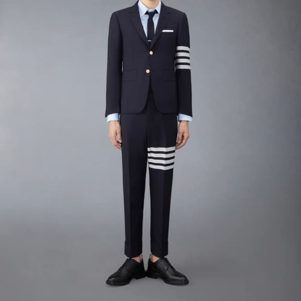 톰브라운 4선 수트 셋업 네이비 새상품
