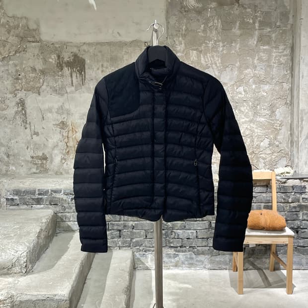 랄프 로렌 블랙 라이트 숄더 패치 덕 다운 퀼팅 자켓