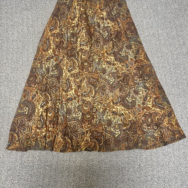 •Japanese Vintage 페이즐리 패턴 롱스커트